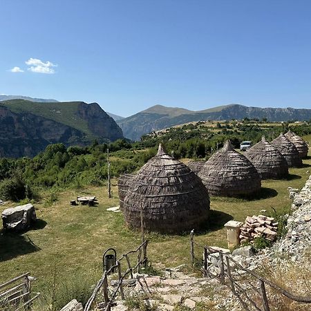 فندق Camping Lekdushi - Shehu Tepelene المظهر الخارجي الصورة